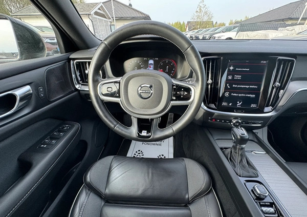 Volvo V60 cena 99990 przebieg: 92000, rok produkcji 2019 z Strumień małe 704
